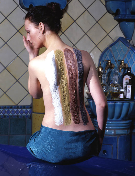 ../data/Kurland/Rasul_muds_back.jpg ../data/Kurland/Rasul_muds_back.jpg